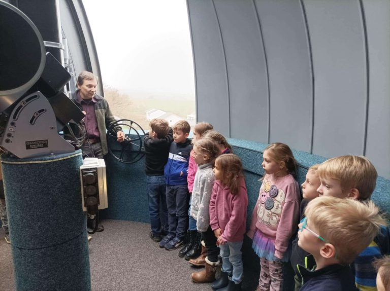 Školní družina na cestě vesmírem